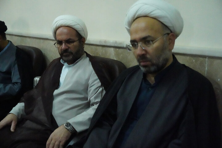 تصاویر /  تجلیل وتقدیر  از روحانی ایثارگر دفاع مقدس