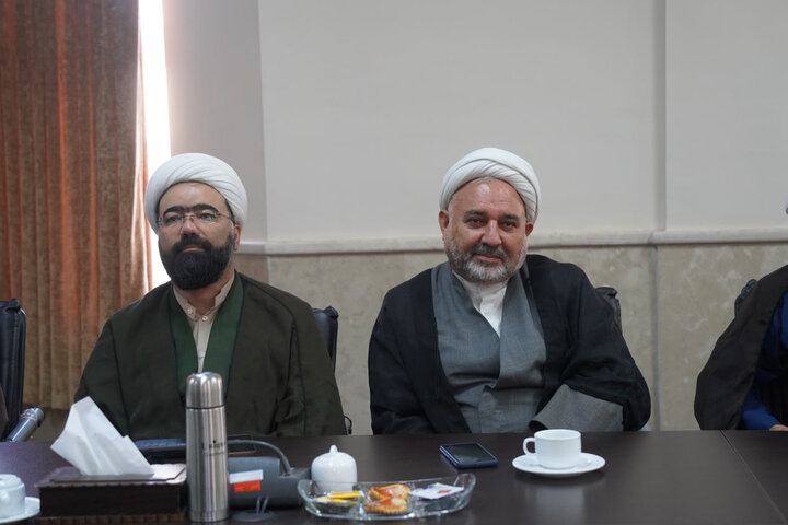 تصاویر /  تجلیل وتقدیر  از روحانی ایثارگر دفاع مقدس