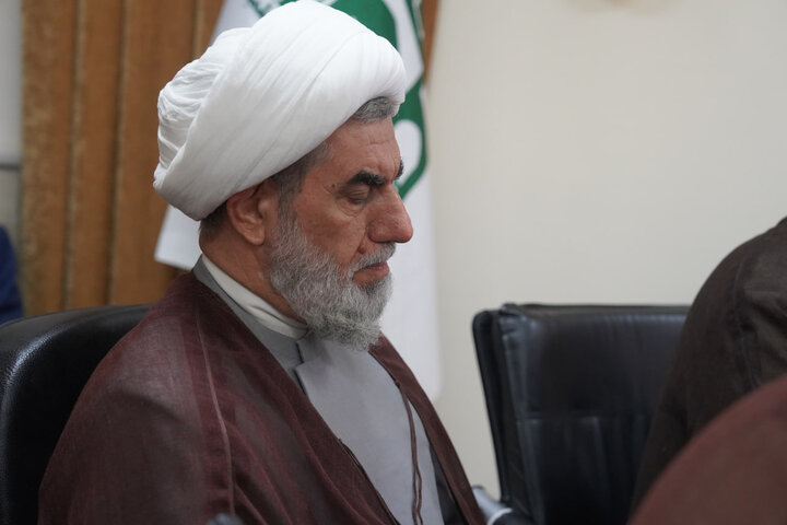 تصاویر /  تجلیل وتقدیر  از روحانی ایثارگر دفاع مقدس
