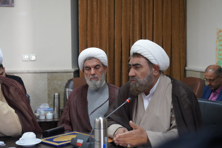 تصاویر /  تجلیل و تقدیر  از روحانی ایثارگر دفاع مقدس