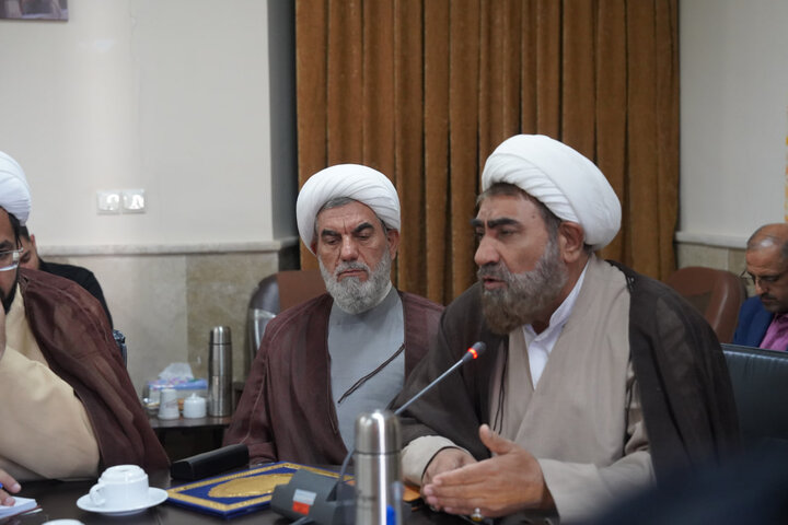 تصاویر /  تجلیل وتقدیر  از روحانی ایثارگر دفاع مقدس