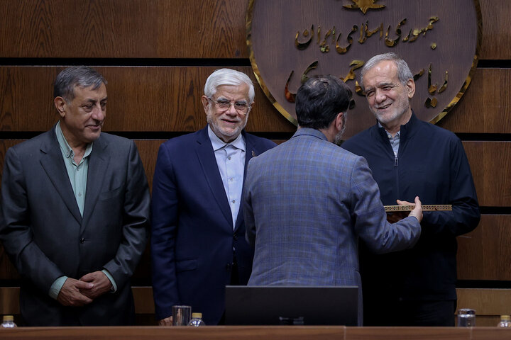 تصاویر/ دیدار خانواده شهدای دولت با رئیس جمهور