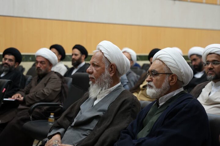 تصاویر/ اجلاسیه مسئولین و مدیران مدارس علمیه استان تهران برگزار شد