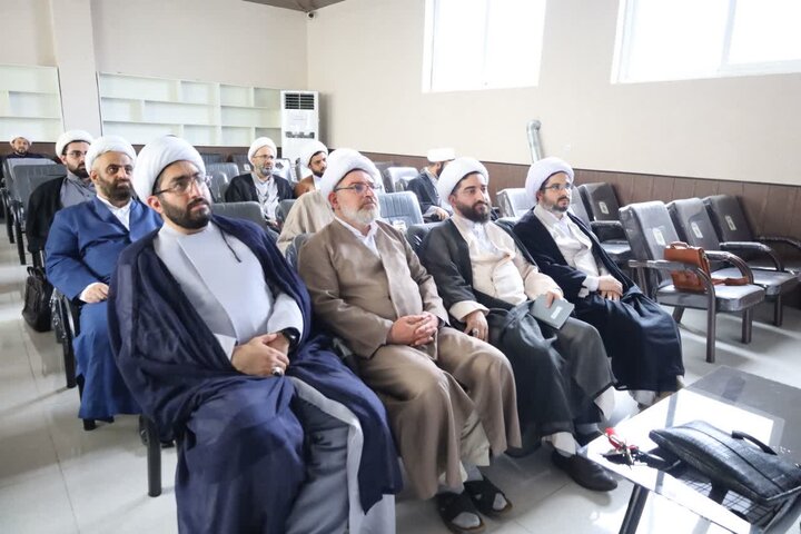 تصاویر/ اجلاسیه معاونین و رابطین پژوهش مدارس علمیه مازندران