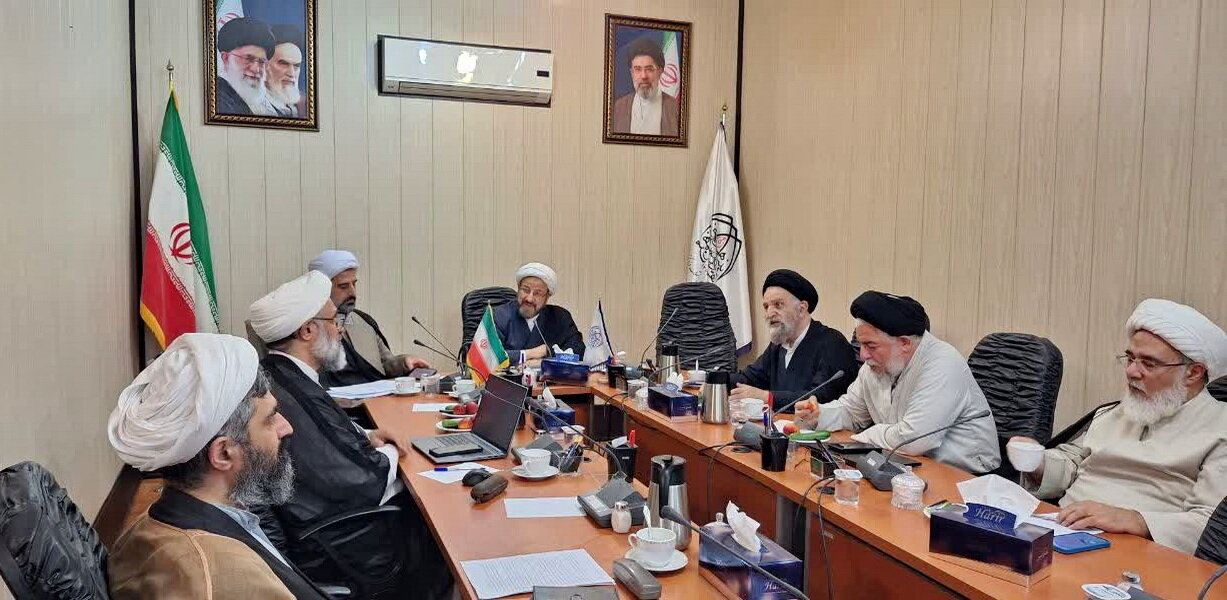 نظارت بر وقف نباید صرفاً به بدنه عمومی کشور واگذار شود