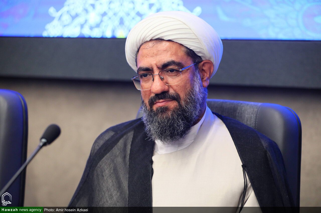 دانشگاه باید محل گفت‌وگو و مطالبه‌گری باشد