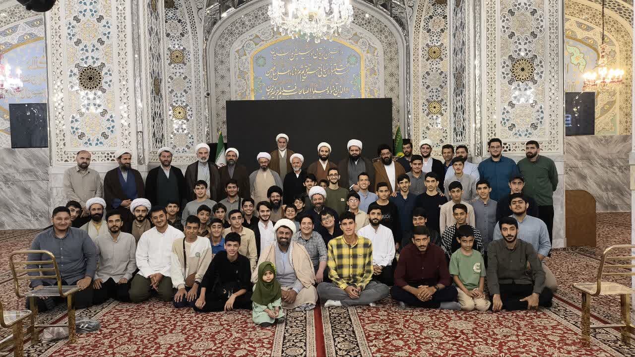 تصاویر/ افتتاحیه سال تحصیلی جدید «مدرسه علمیه شهید امیری» بابل در رواق دارالهدایه حرم امام رضا (ع)