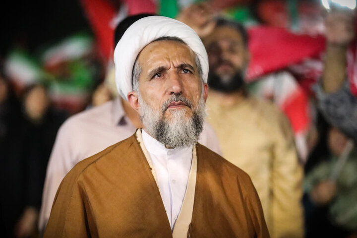 تصاویر / حضور مردم قزوین در ایستگاه صد وهفتاد ونهم
