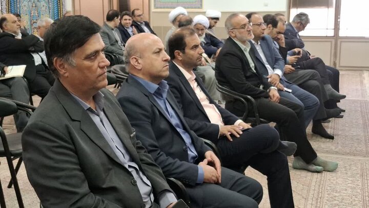 تصاویر/ جلسه شورای اداری کاشان