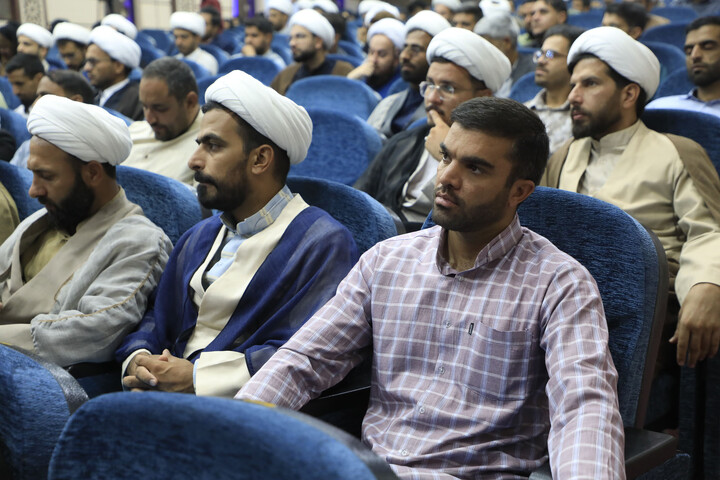 طلاب شاغل در آموزش و پرورش