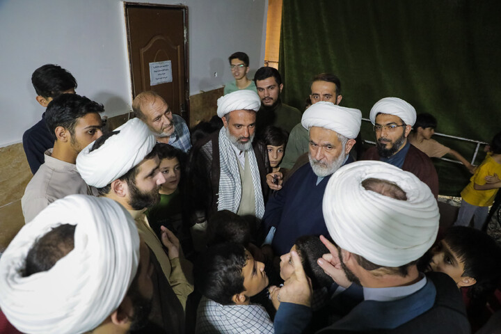تصاویر/ بازدید حجت الاسلام والمسلمین حسین طائب مسئول سازمان بسیج مستضعفین و سردار فتح الله جمیری فرماندهی سپاه امام علی بن ابیطالب استان قم کانون فرهنگی هنری امام‌رضا علیه‌السلام