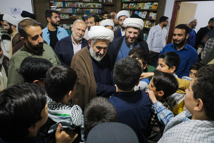 تصاویر/ بازدید حجت الاسلام والمسلمین حسین طائب مسئول سازمان بسیج مستضعفین و سردار فتح الله جمیری فرماندهی سپاه امام علی بن ابیطالب استان قم کانون فرهنگی هنری امام‌رضا علیه‌السلام