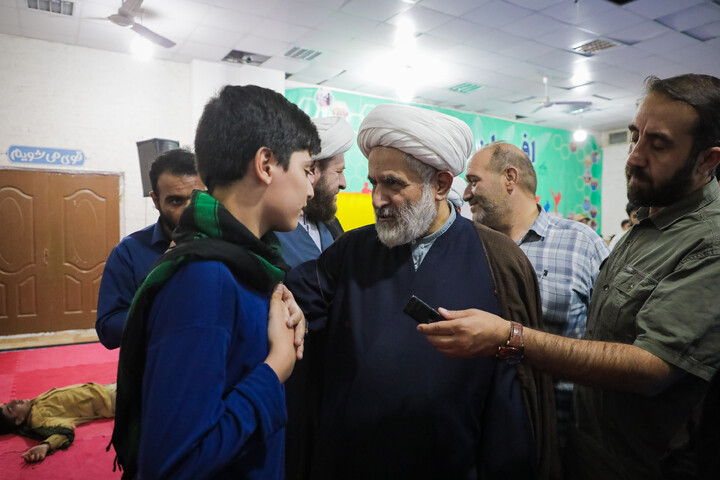 تصاویر/ بازدید حجت الاسلام والمسلمین حسین طائب مسئول سازمان بسیج مستضعفین و سردار فتح الله جمیری فرماندهی سپاه امام علی بن ابیطالب استان قم کانون فرهنگی هنری امام‌رضا علیه‌السلام
