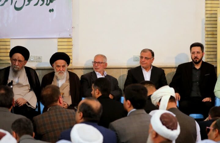 تصاویر / جشن میلاد رسول اکرم(ص) و گرامیداشت هفته وحدت در آق‌قلا