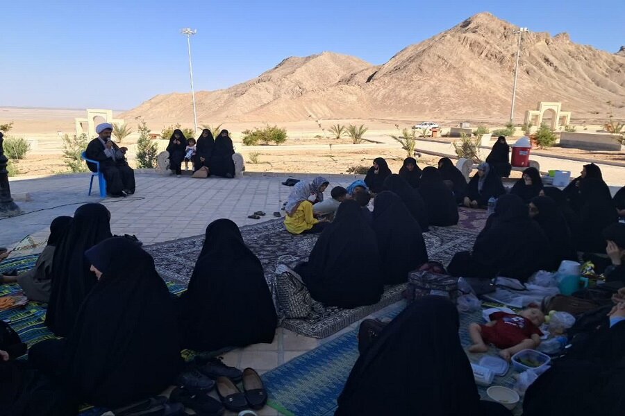 تبیین فرهنگ انتظار در اردوی معرفتی بانوان حوزوی اردکان