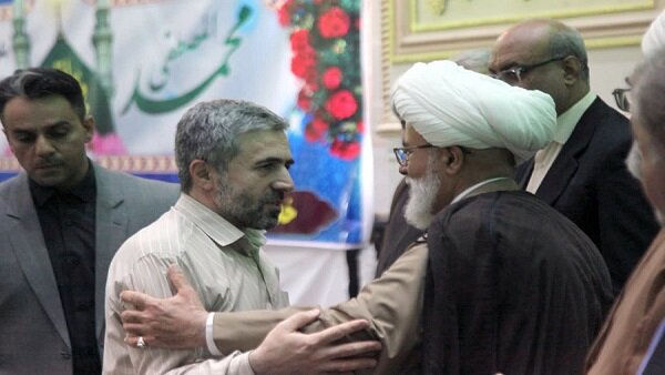 وحدت مسلمانان حول محور خدا و پیامبر تنها راه ایستادگی در برابر دشمن است+تصاویر