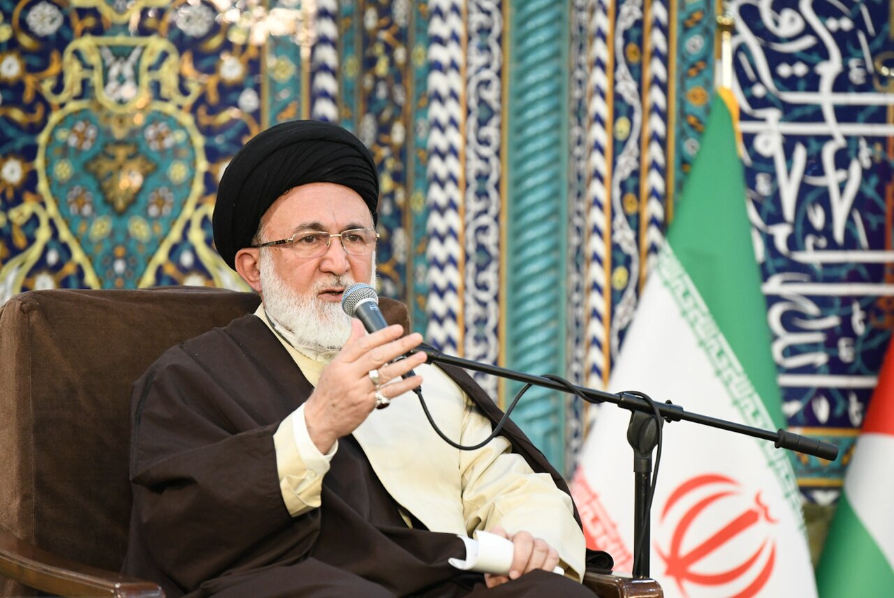 متولّي العتبة المقدّسة للسيّد عبد العظيم الحسنيّ (عليه السلام): أسبوع الوحدة فرصةٌ لتعزيز التلاحم بين الشيعة والسنّة