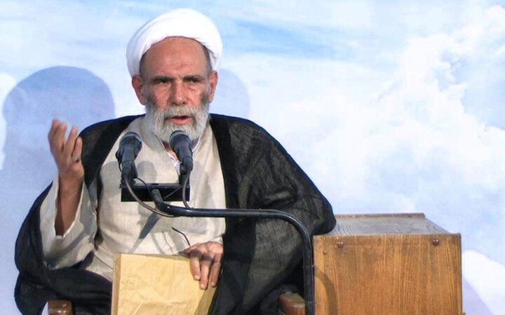 درس اخلاق | گرگ‌هایی در لباس میش؛ هشدار امام صادق(ع) درباره دین‌فروشان