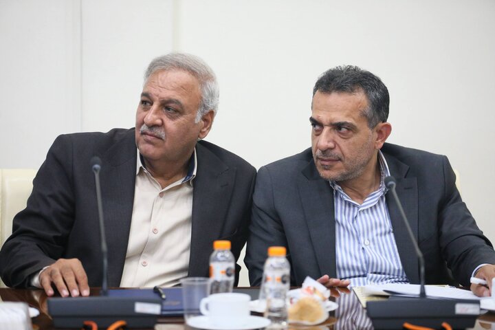 تصاویر / نشست مشترک شورای تأمین مسکن با حضور امام جمعه همدان