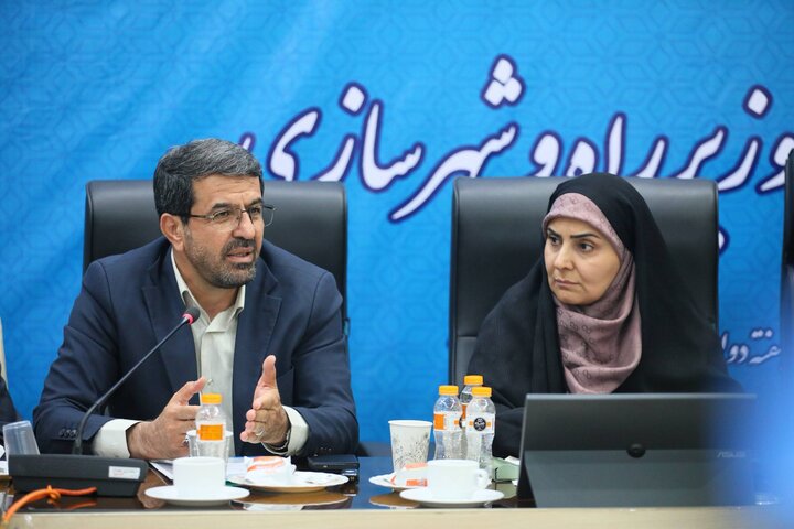 تصاویر / نشست مشترک شورای تأمین مسکن با حضور امام جمعه همدان
