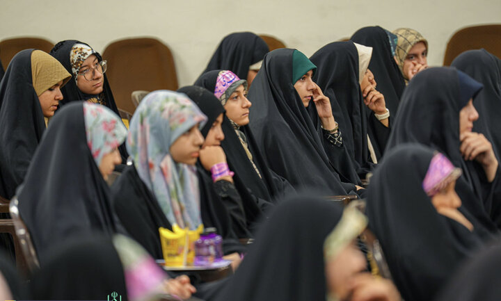 گزارش تصویری +همایش «دختران مهدوی» با محوریت نقش دختران در تمدن‌سازی برگزار شد