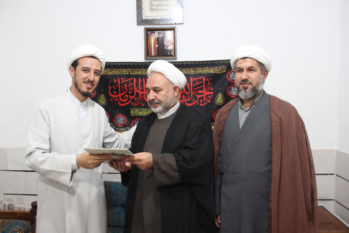 تصاویر / دیدار معاون تبلیغ وامور فرهنگی حوزه علمیه استان قزوین از مبلغین طرح هجرت ونسیم رحمت