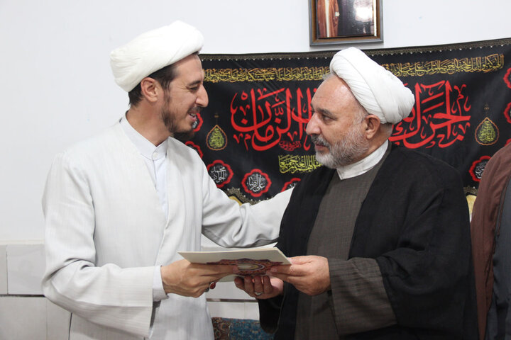 تصاویر / دیدار معاون تبلیغ وامور فرهنگی حوزه علمیه استان قزوین از مبلغین طرح هجرت ونسیم رحمت