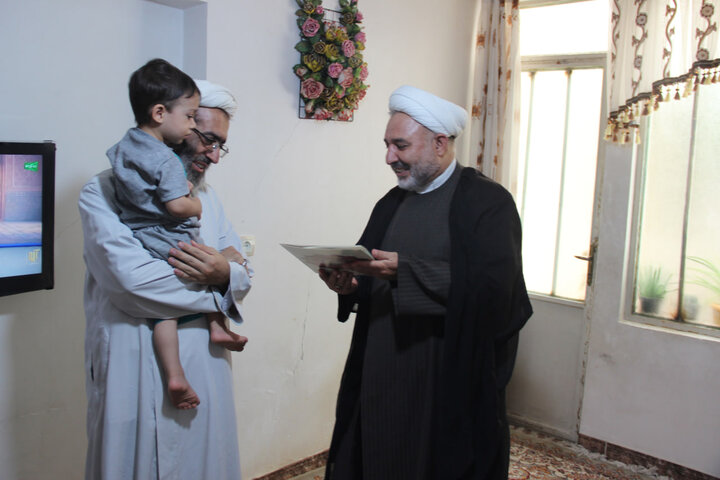 تصاویر / دیدار معاون تبلیغ وامور فرهنگی حوزه علمیه استان قزوین از مبلغین طرح هجرت ونسیم رحمت