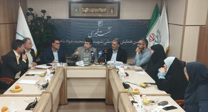 تصاویر/ نشست تشریح برنامه های جایزه ملی شهید محمدجواد باهنر