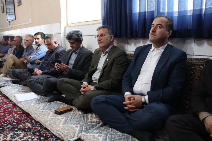 تصاویر/دیدار مدیران و کارکنان ادارات کل استان مرکزی با نماینده ولی فقیه در استان مرکزی