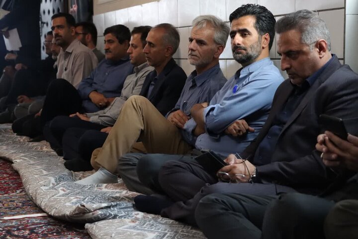 تصاویر/دیدار مدیران و کارکنان ادارات کل استان مرکزی با نماینده ولی فقیه در استان مرکزی