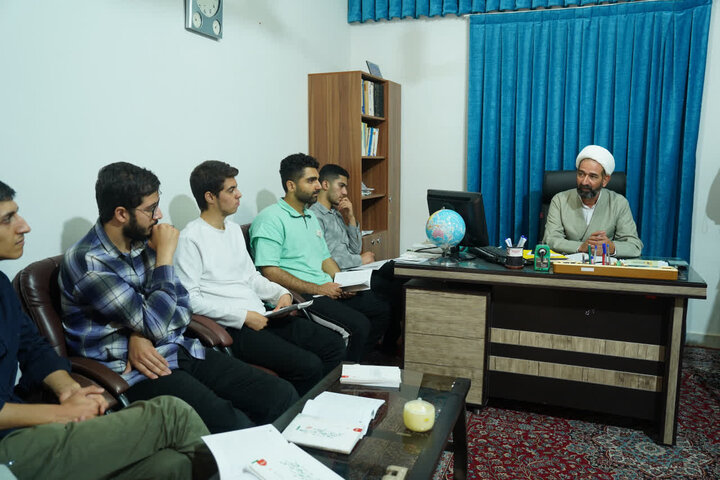 تصاویر / برنامه میثاق طلبگی در حوزه علمیه استان قزوین