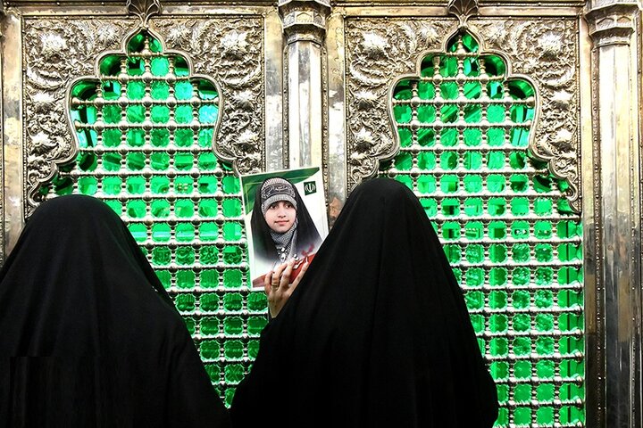 تصاویر/ حضور جمعی از خانواده‌های شهدای شجره طیبه میناب در آستان حضرت عبدالعظیم(ع)