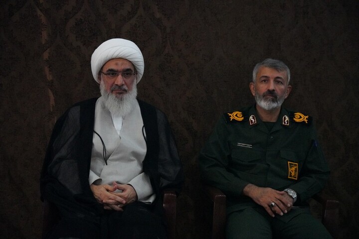 تصاویر/ همایش گرامیداشت شهدای دولت در بوشهر