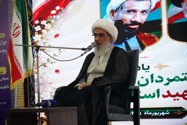 تصاویر/ همایش گرامیداشت شهدای دولت در بوشهر