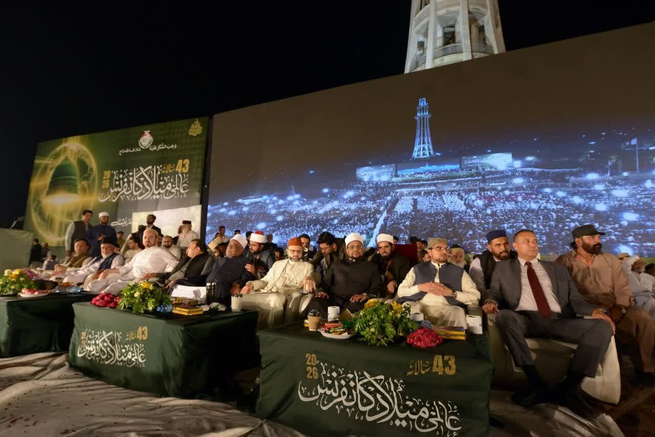 رسولِ خدا کی سیرت پوری انسانیّت کے لیے محبّت، شفقت اور خیر خواہی کا عملی نمونہ: ڈاکٹر محمّد طاہر القادری
