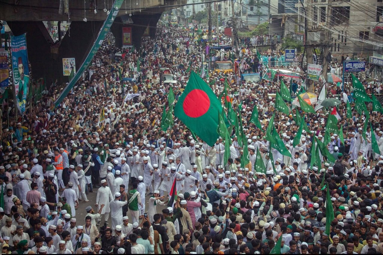 চট্টগ্রামে পালিত হলো পবিত্র ঈদে মিলাদুন্নবী (সা.) ও ঐতিহাসিক জশনে জুলুস, লাখো মানুষের অংশগ্রহণে মুখরিত বন্দরনগরী
