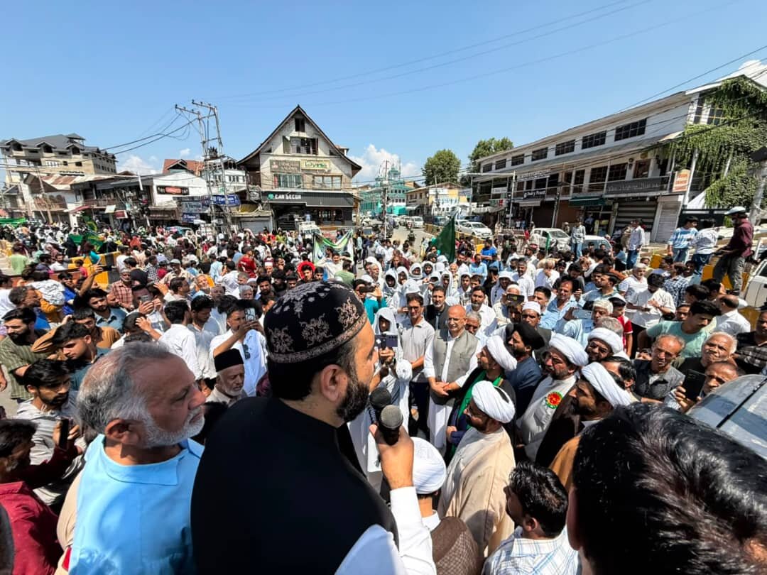 وادی کشمیر میں ہفتۂ وحدت کی تقریبات کا آغاز/حضرت نبی رحمتؐ کی سیرت پر عمل کرنا ہی حقیقی جشن ہے: آغا حسن