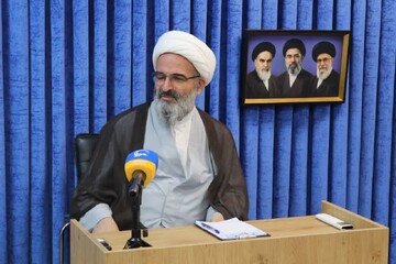 اسلام در برابر مومنان سرشار از «رحمت و محبت» و در برابر دشمنان «قاطع و مقتدر» است