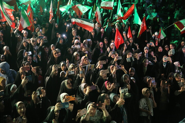 تصاویر/ مراسم «ماه تمام» گرامیداشت قائد شهید امت در اصفهان