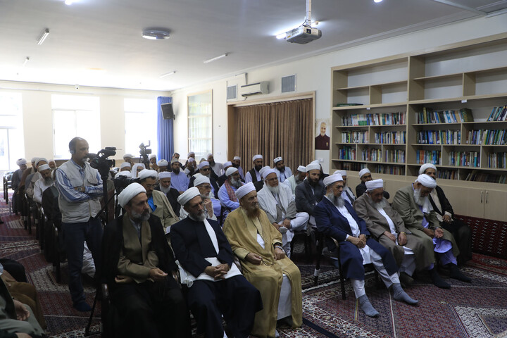 دیدار علمای اهل سنت و تشییع