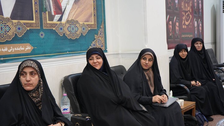سومین همایش نمایندگان و رابطان شهرستانی جامعه قرآنی عصر و حلقه‌های میانی خوزستان
