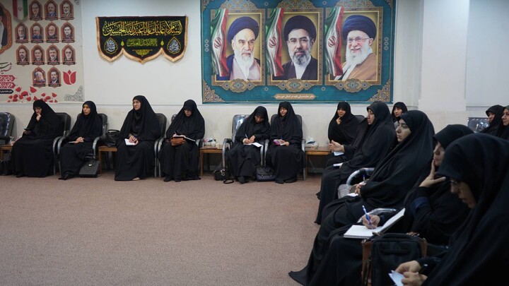 سومین همایش نمایندگان و رابطان شهرستانی جامعه قرآنی عصر و حلقه‌های میانی خوزستان