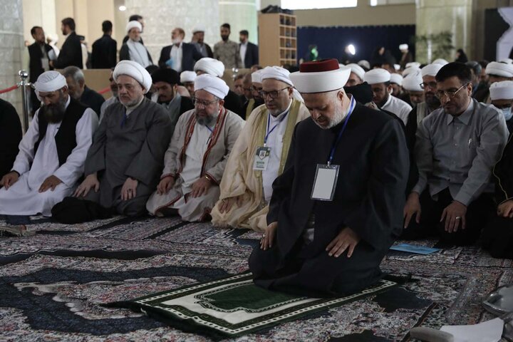 تصاویر/ اقامه نماز وحدت در چهلمین کنفرانس بین المللی وحدت اسلامی
