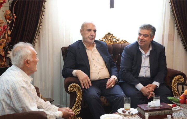 تصاویر/دیدار و تجلیل از خانواده شهید ابراهیم شعبانعلی در تفرش