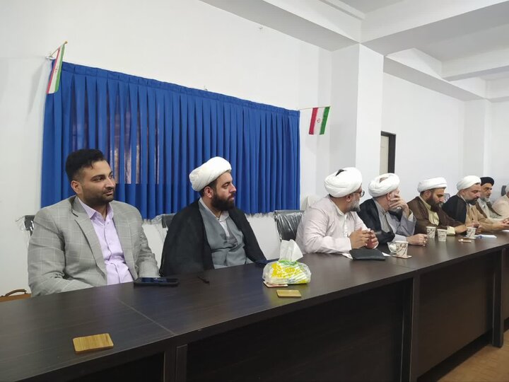 تصاویر/ گردهمایی دبیران قرارگاه راهبری مساجد شهرستان های مازندران در چالوس