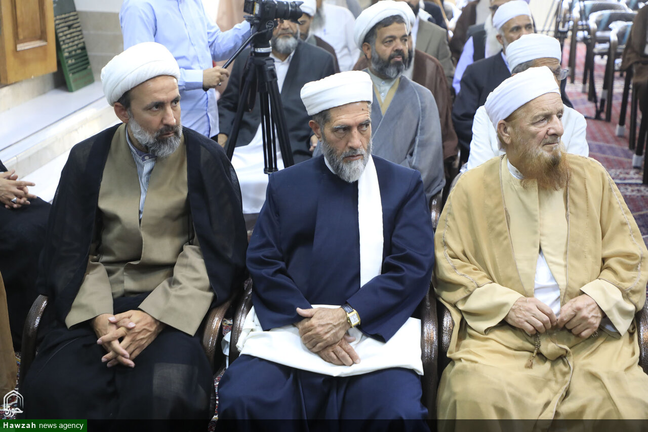 بیداری جهانی در حمایت از عدالت و اسلام شکل گرفته است/ علمای دین، محور نجات بشریت هستند+ عکس