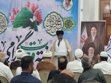 وحدت شیعه و سنی، سد راه توطئه‌های دشمن است