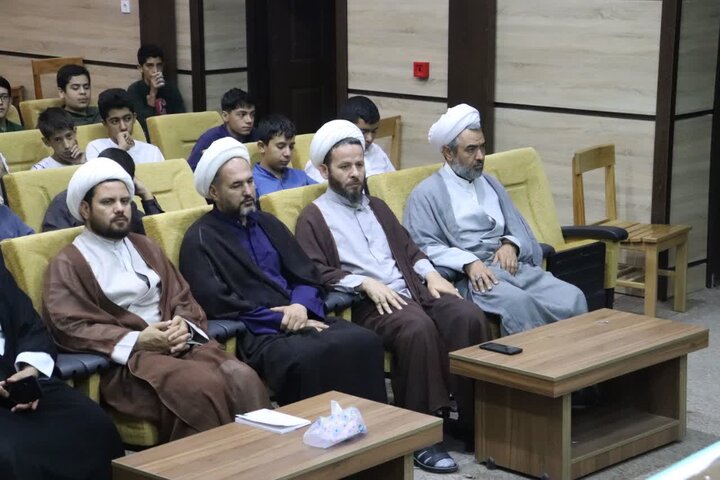 تصاویر/ مراسم اختتامیه دوره میثاق طلبگی طلاب جدیدالورود مدارس علمیه استان آذربایجان غرب