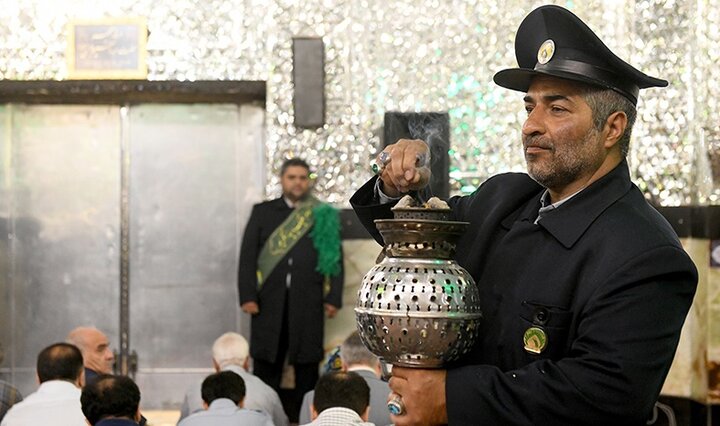 تصاویر/ مراسم غبارروبی مضجع نورانی حضرت عبدالعظیم(ع)